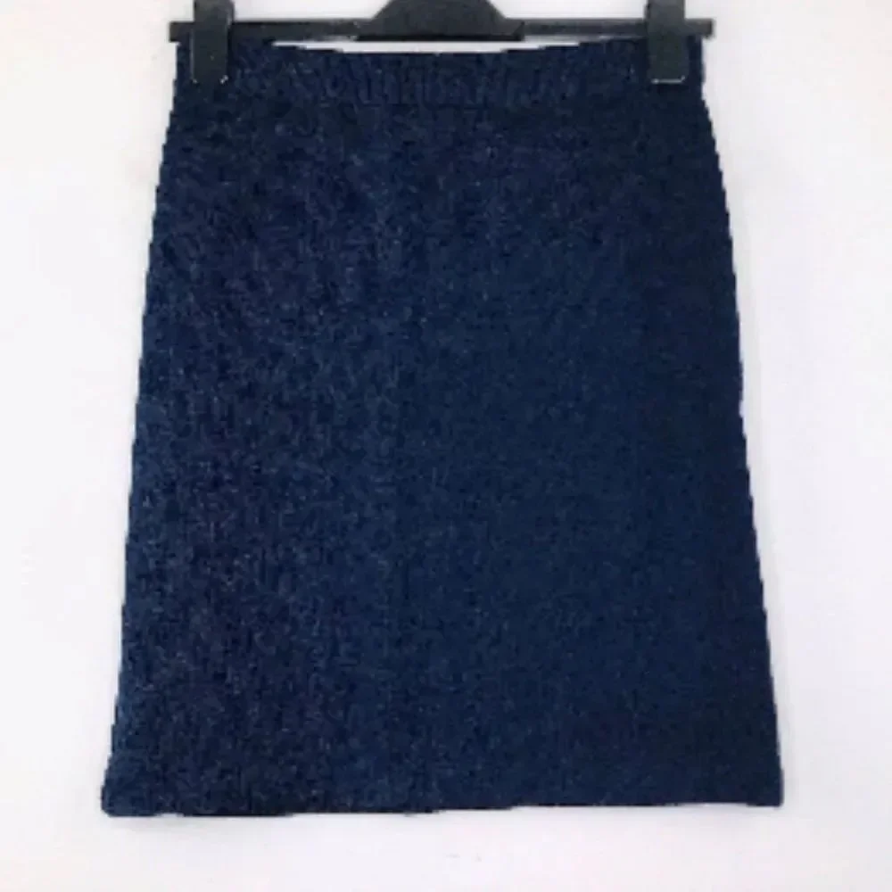 Vintage St. John Dark Blue Pencil Skirt size 2